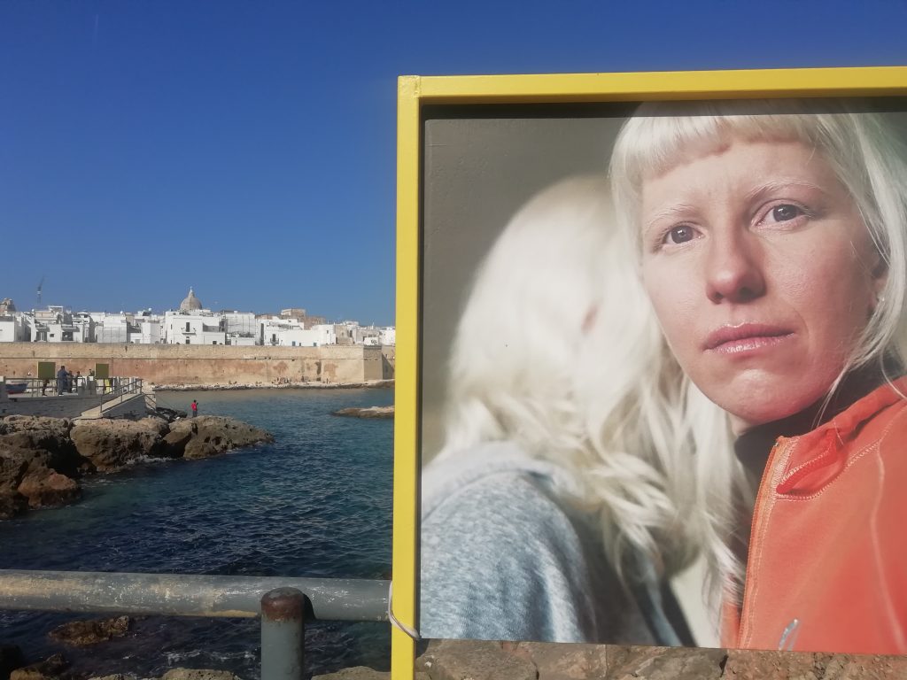 Paola De Grenet, Albino Beauty 2