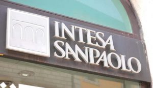 Insegna di Intesa San Paolo (Depositphotos)